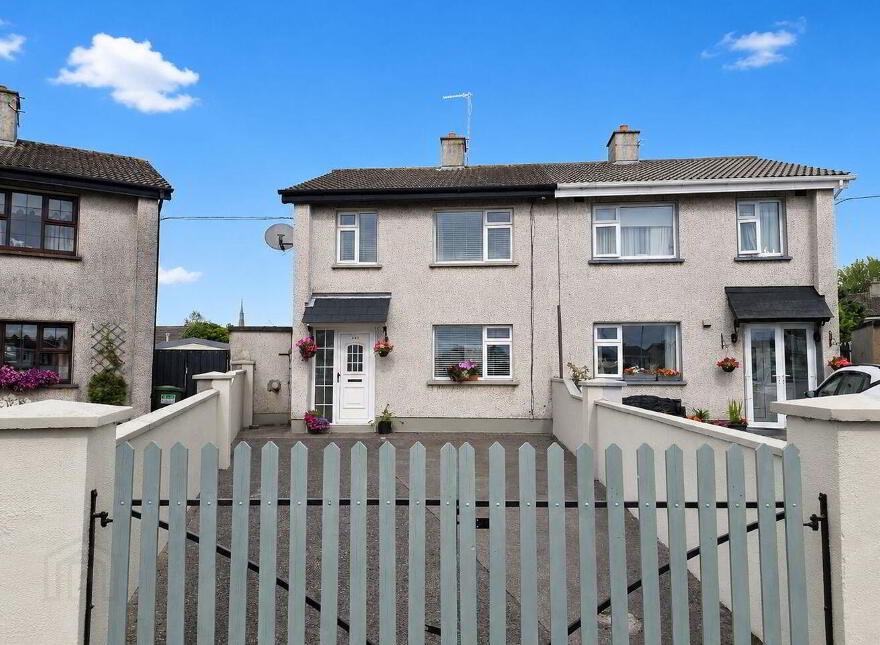 243 Ardan View, Tullamore, R35CD00