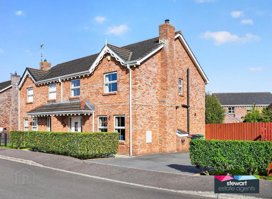 15 Wellington Park Mews, Maghaberry, BT67 0UQ