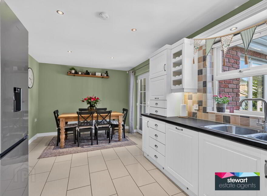 15 Wellington Park Mews, Maghaberry, BT67 0UQ
