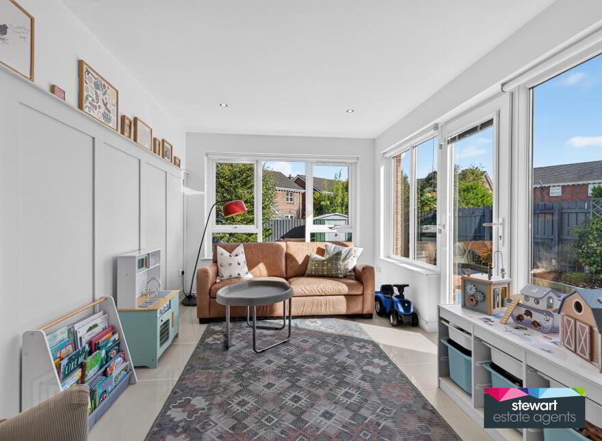 15 Wellington Park Mews, Maghaberry, BT67 0UQ