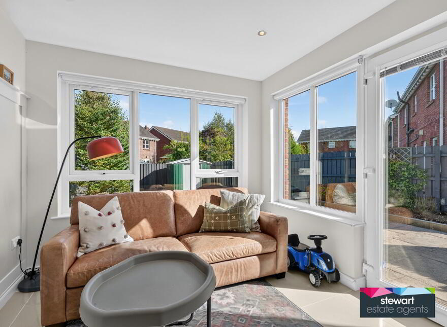 15 Wellington Park Mews, Maghaberry, BT67 0UQ