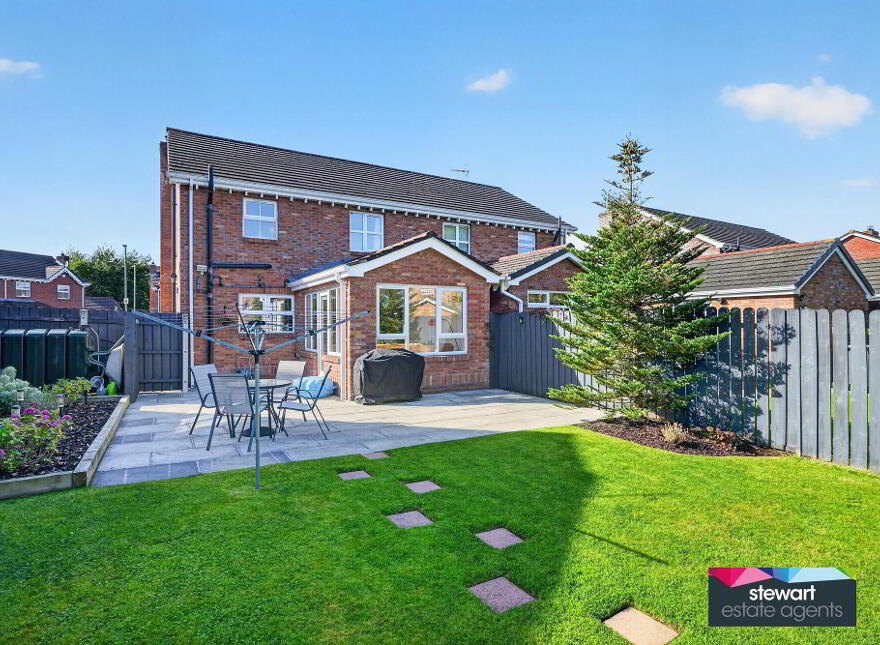 15 Wellington Park Mews, Maghaberry, BT67 0UQ