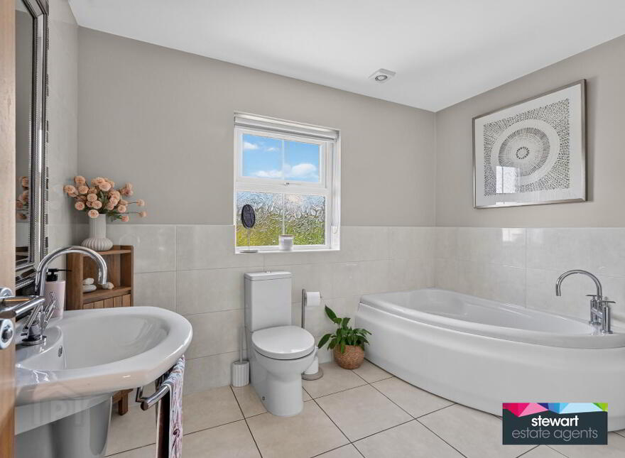 15 Wellington Park Mews, Maghaberry, BT67 0UQ