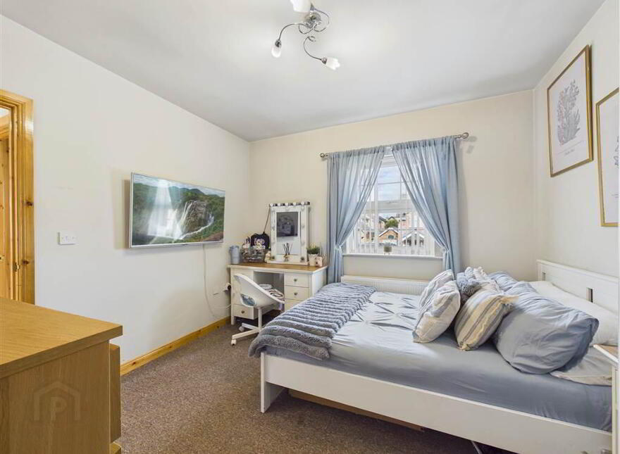 43 Mount Eagles Way, Belfast, BT17 0WT
