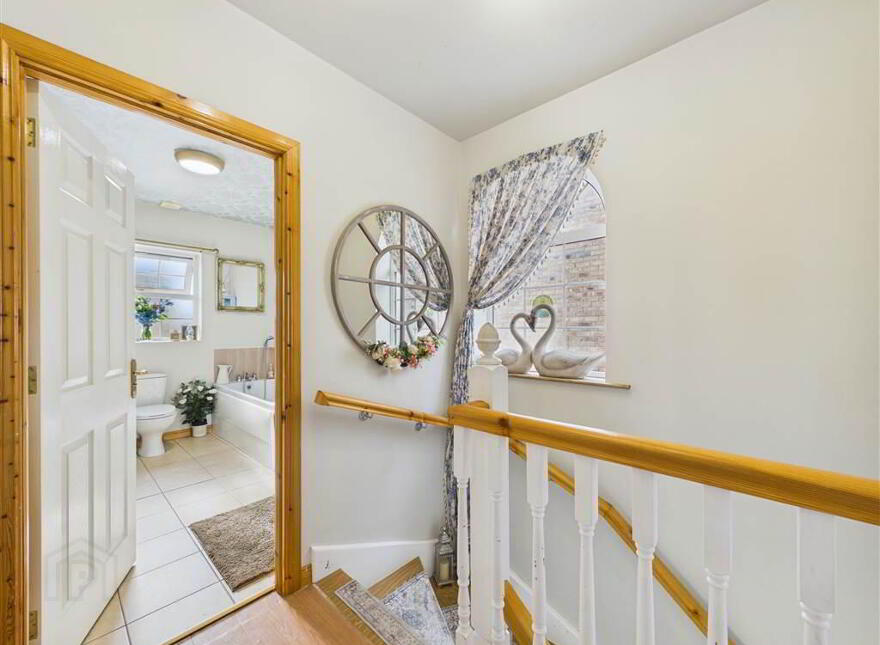 43 Mount Eagles Way, Belfast, BT17 0WT