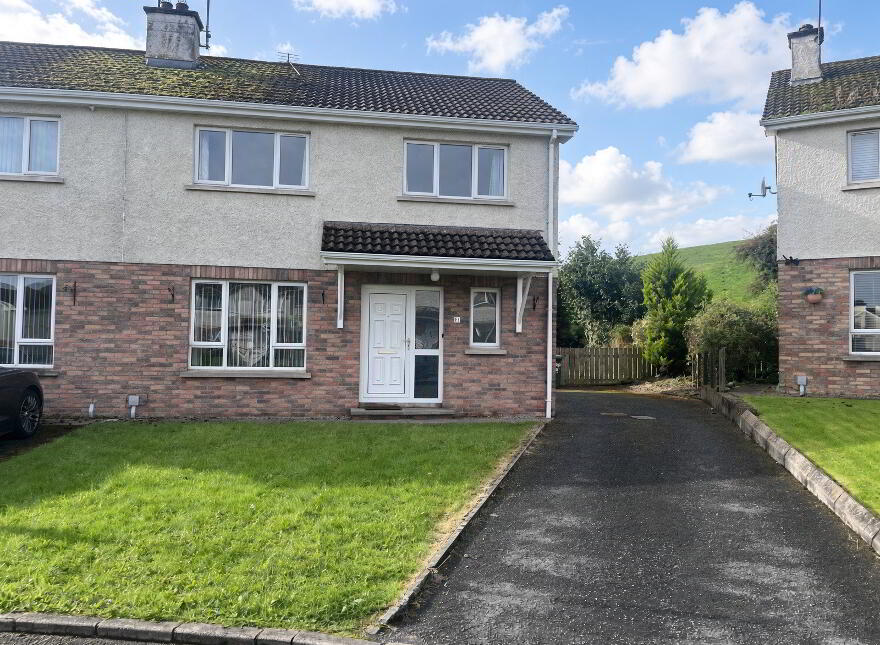11 Beechgrove Park, Ballinamallard, BT66 7HR