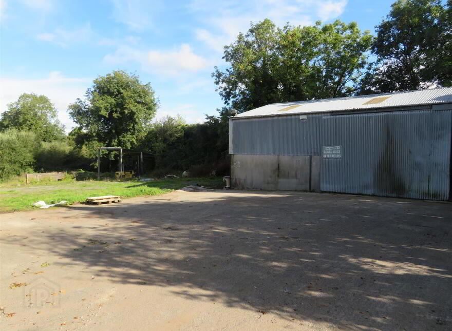 Builders Yard, Mill Hill, Waringstown