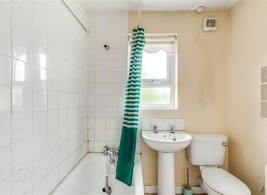 43 Kells Avenue, Blacks Road, Belfast, BT11 9LB