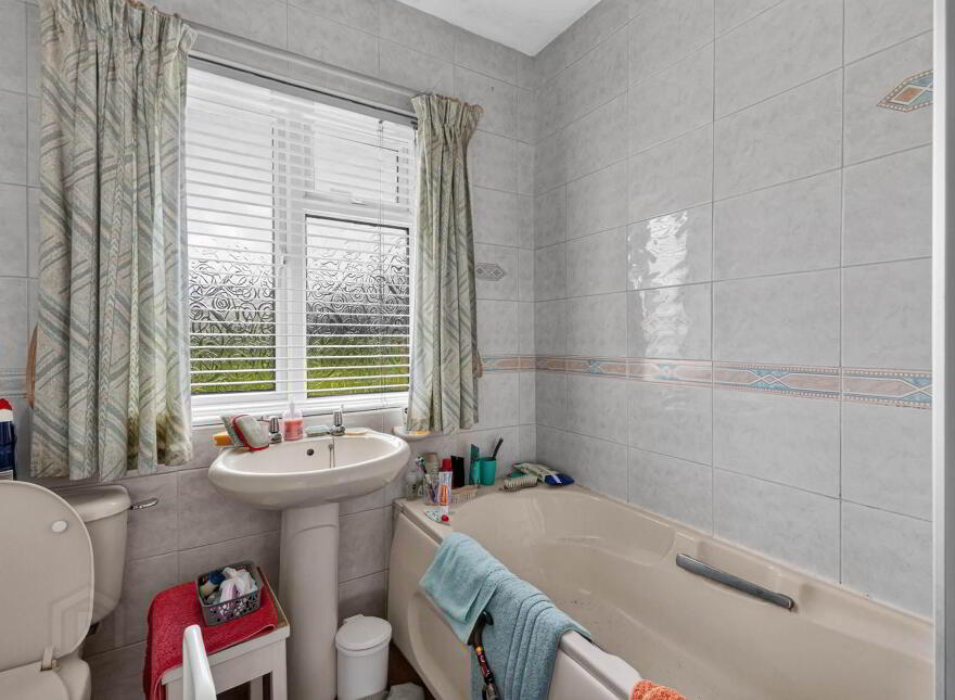 118 Moss Road, Lambeg, Lisburn, BT27 4LF