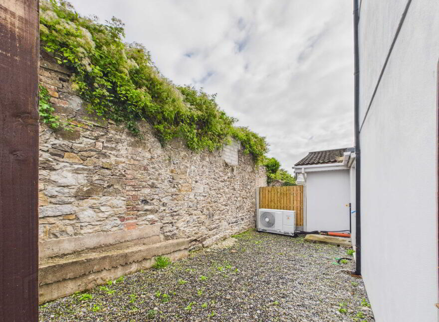 16a Bridget Street, Fermoy, P61T853