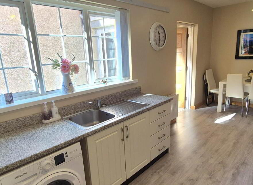 80 Circular Road, Creggan, Derry, BT48 9QZ