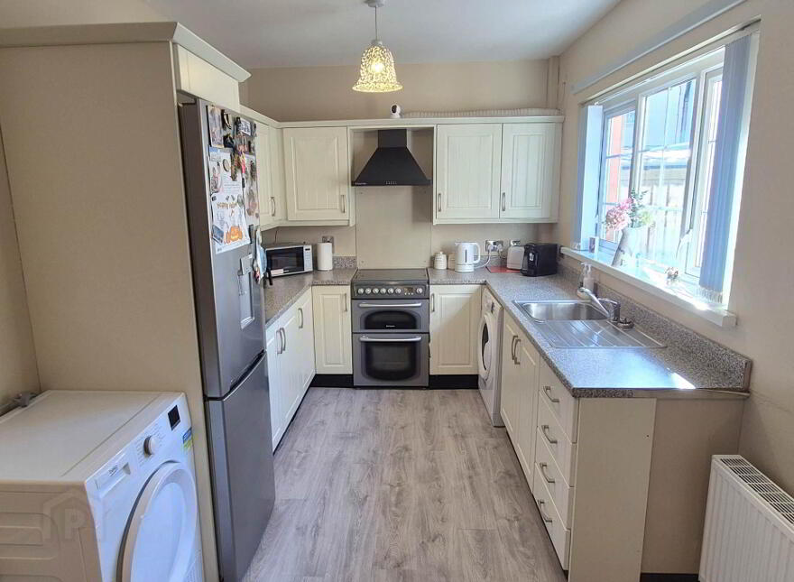 80 Circular Road, Creggan, Derry, BT48 9QZ