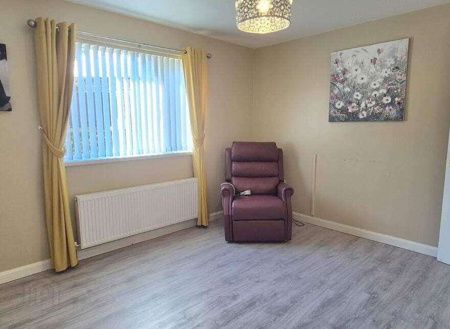 80 Circular Road, Creggan, Derry, BT48 9QZ