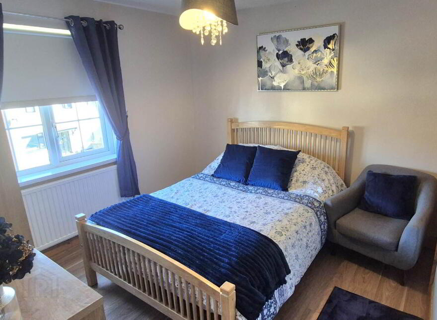 80 Circular Road, Creggan, Derry, BT48 9QZ