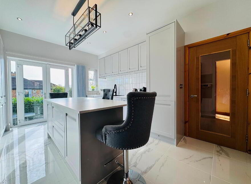 19 Fernridge Drive, Ballycraigy Road, Newtownabbey, BT36 5SX