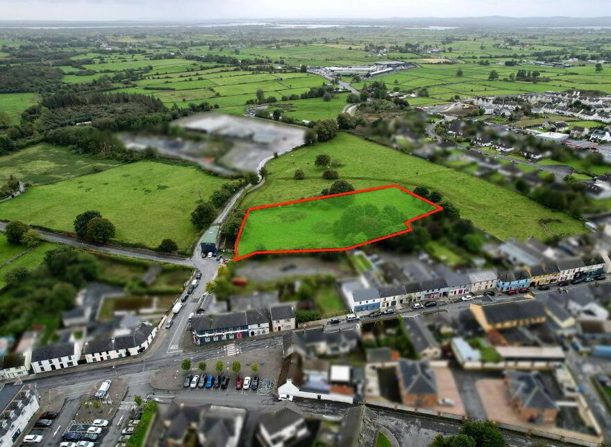Main Street, Headford