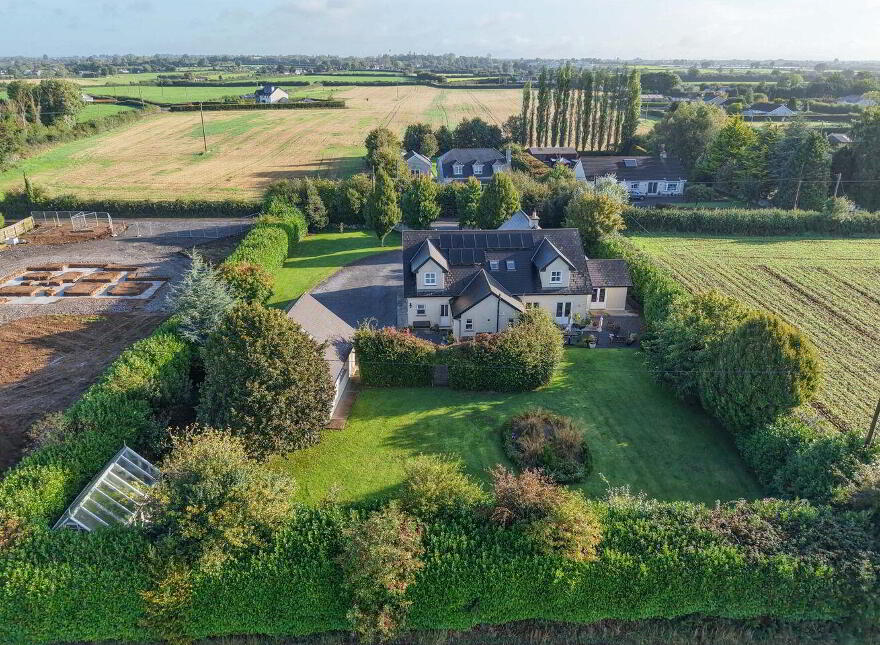 Brown's Lane, Beakstown, Thurles, E41N2C3