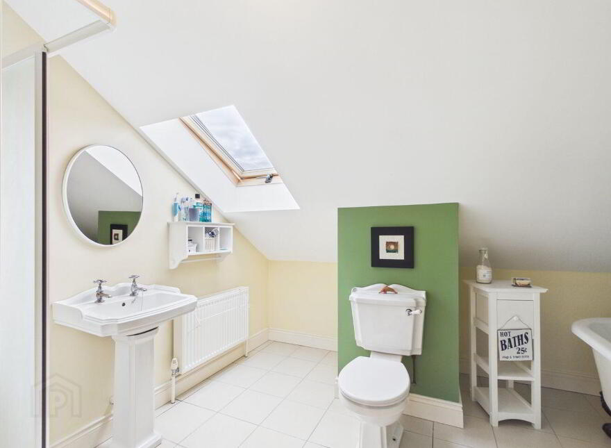 Brown's Lane, Beakstown, Thurles, E41N2C3