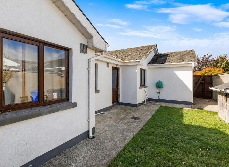 33 Ledwidge Hall, Slane, C15A447