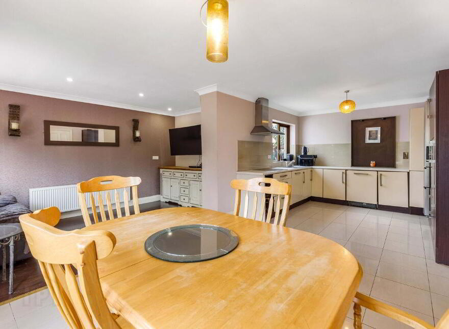 33 Ledwidge Hall, Slane, C15A447