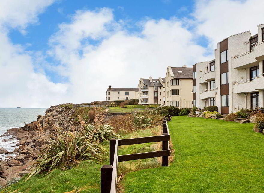 2 Inishowen,, Pilot View, Harbour Road, Dalkey, A96XH32