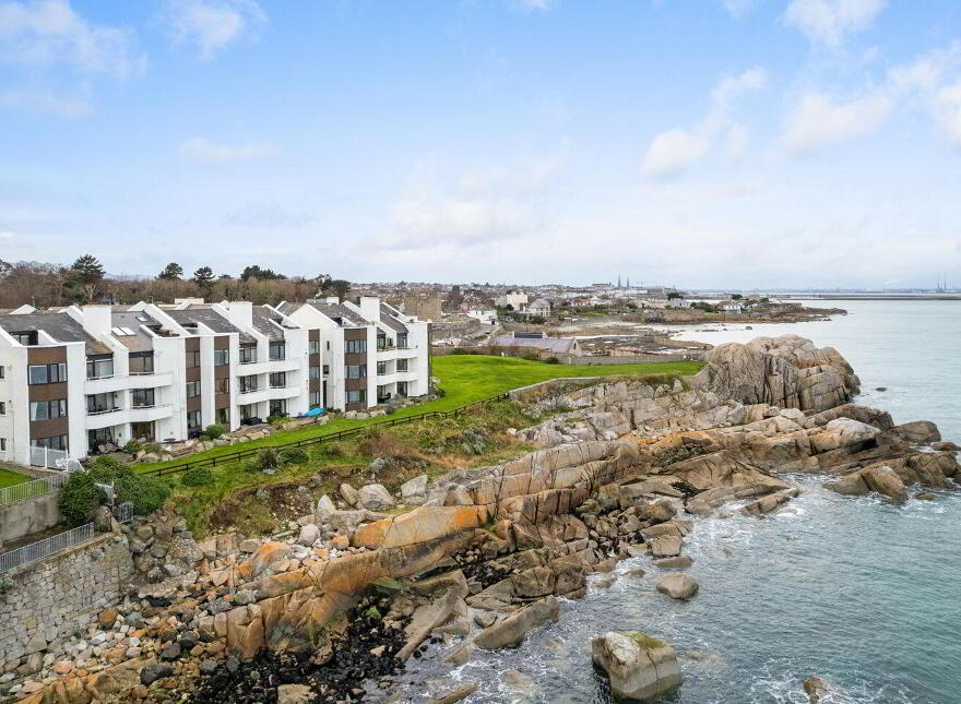 2 Inishowen,, Pilot View, Harbour Road, Dalkey, A96XH32