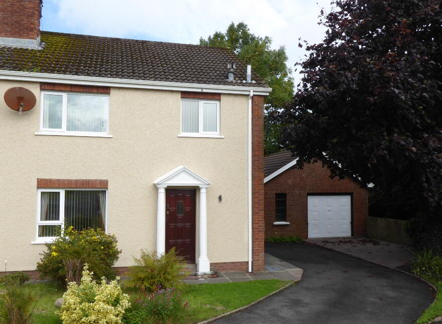 28 Kevlin Heights, Kevlin Road, Omagh, BT78 1NL