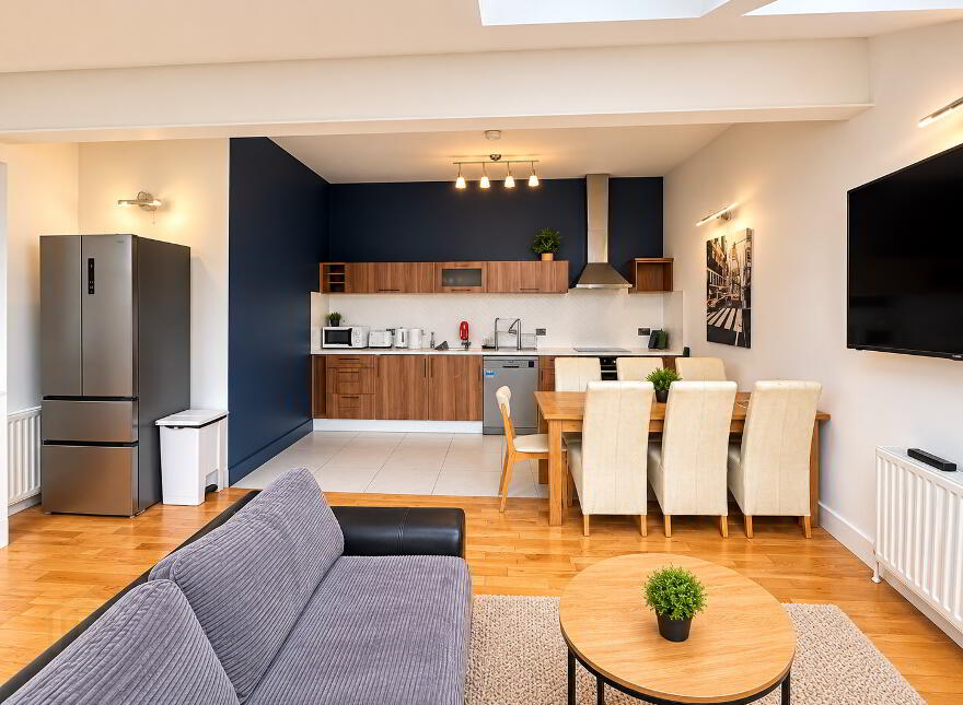 Baltic Avenue, Antrim Road, Belfast North, Belfast, BT15 2HR