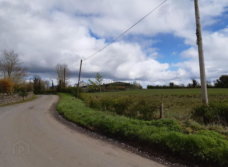 Castlegaddery, Ballynacarrigy