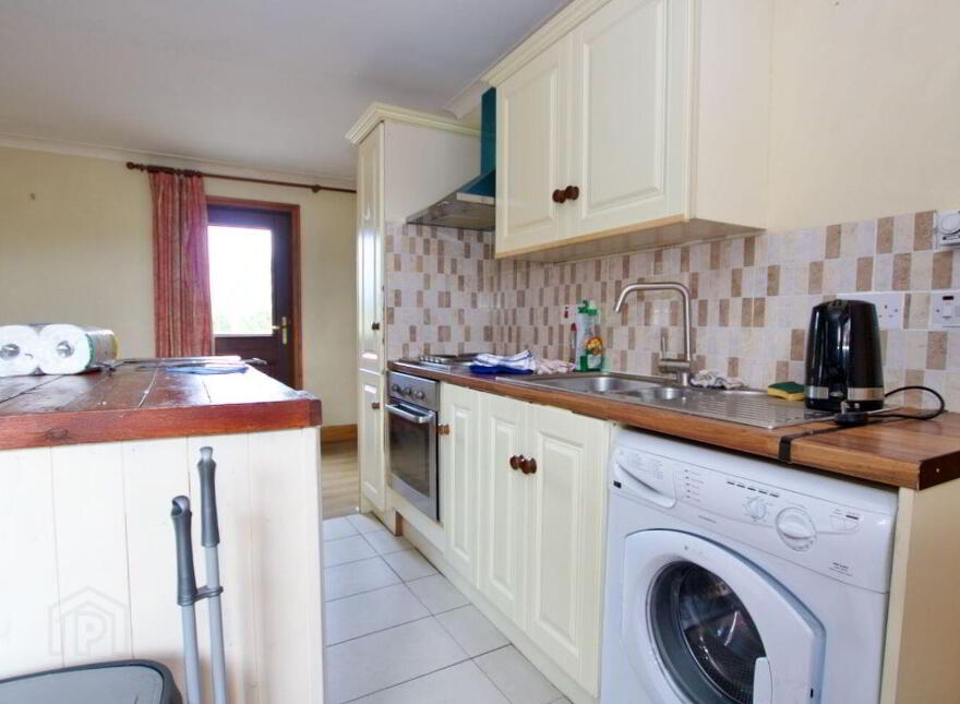 Tashinny, Colehill, N39N6P1
