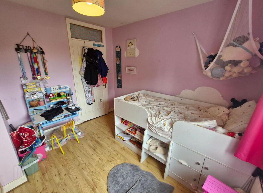 Derryhaunmore, Keenagh, N39E952