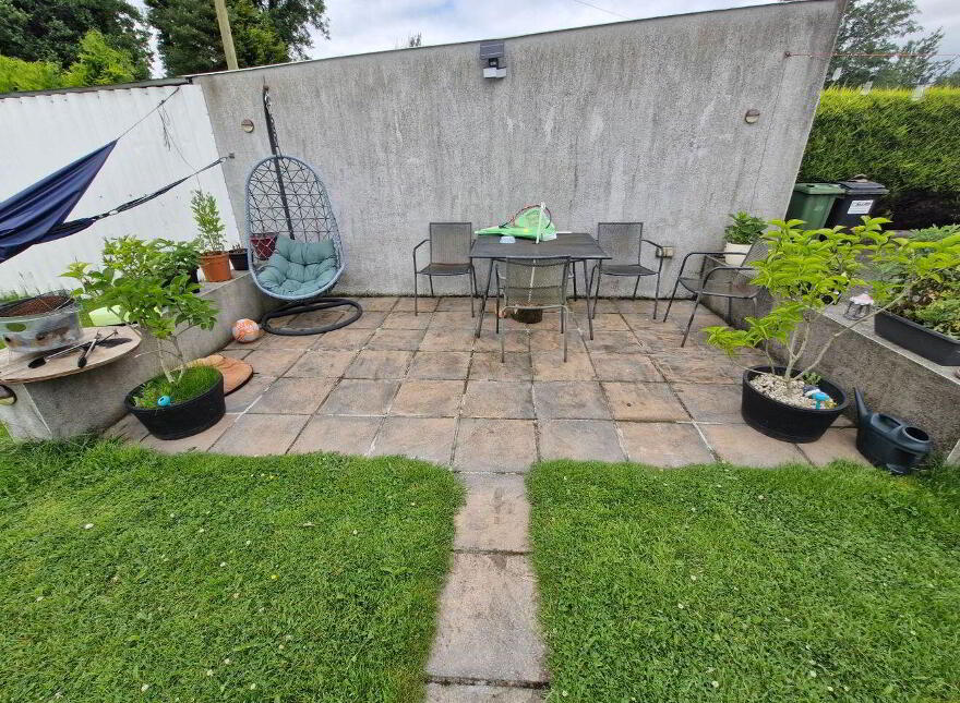 Derryhaunmore, Keenagh, N39E952