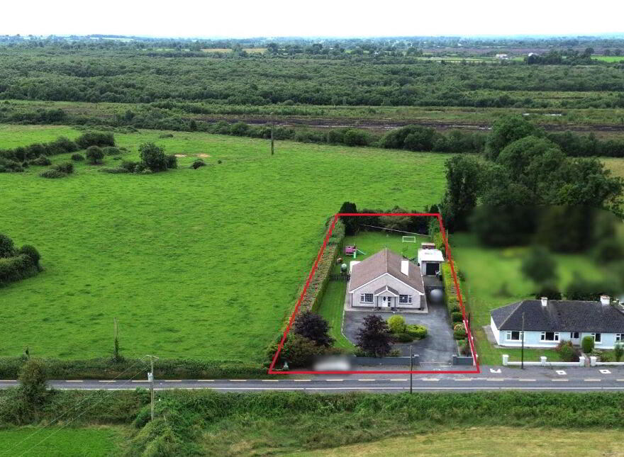 Derryhaunmore, Keenagh, N39E952