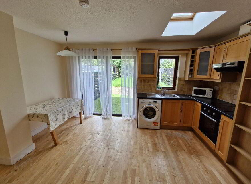 7 Moymews, Moyvale, Ballymahon, N39DX36