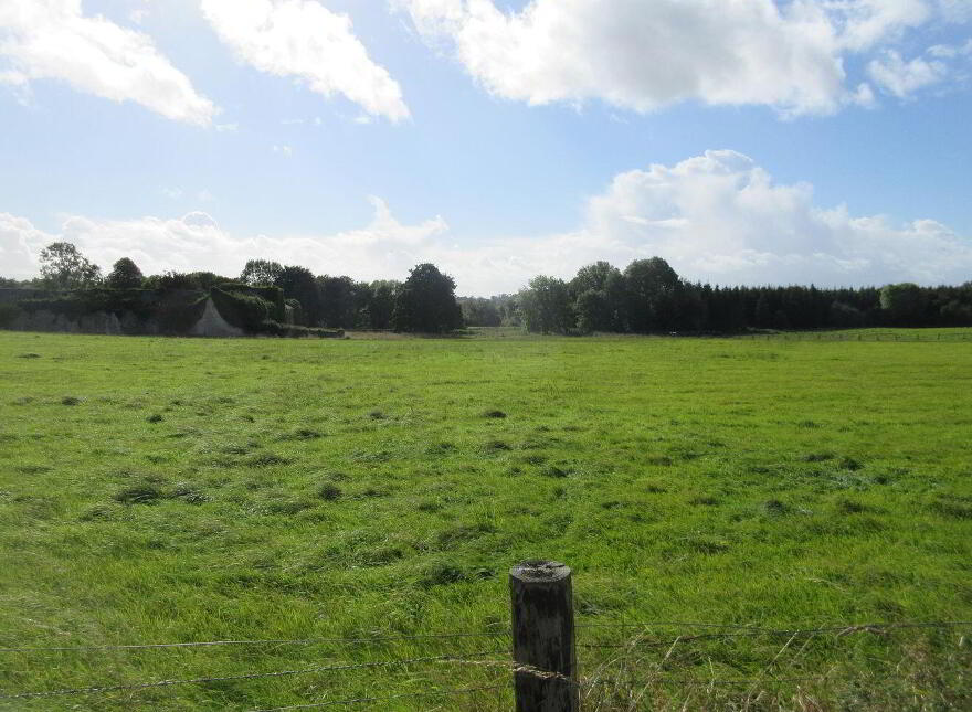 Waterstown, Glasson
