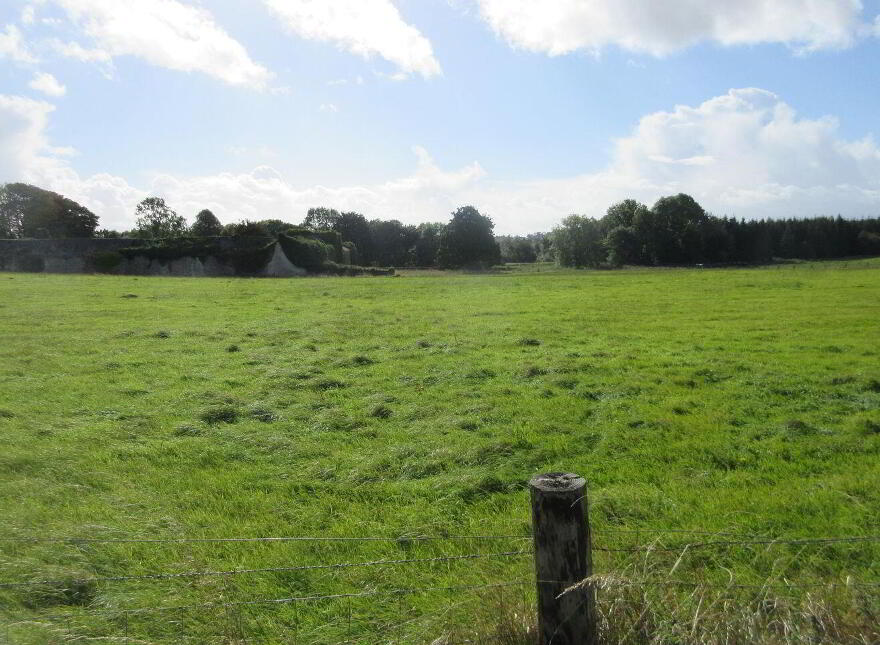 Waterstown, Glasson