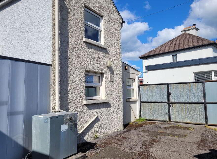 1 Vico Cottages, Sean Costello Street, Athlone, N37VA02