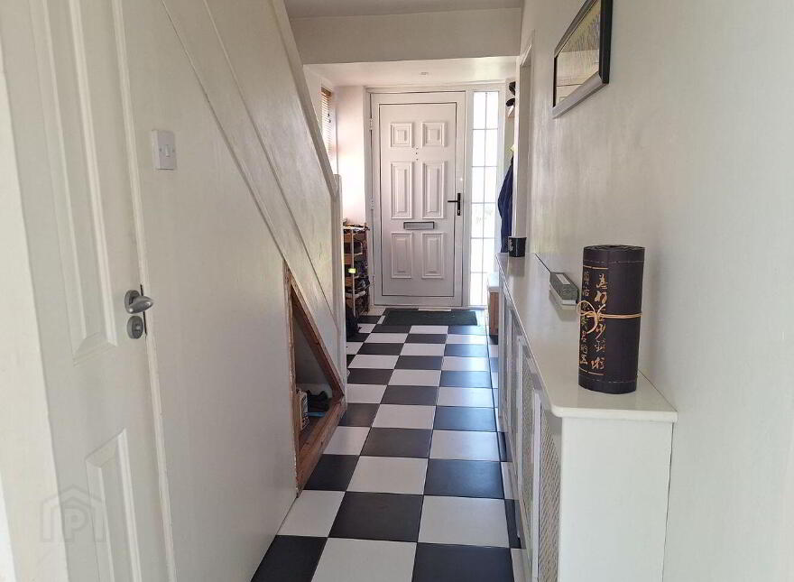 26 Hillcourt, Athlone, N37YY59