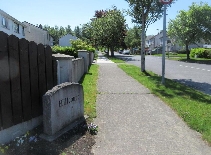26 Hillcourt, Athlone, N37YY59