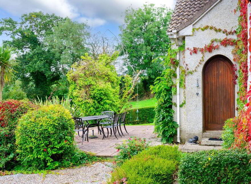 Mount Ruby, Navigation Road, Mallow, P51D6NE
