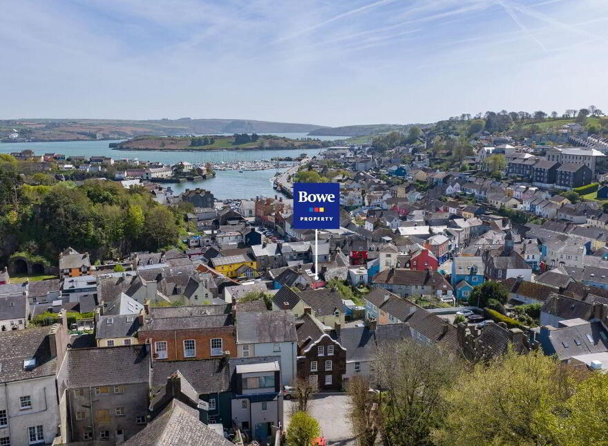 Newman's Mall, Kinsale, P17H680