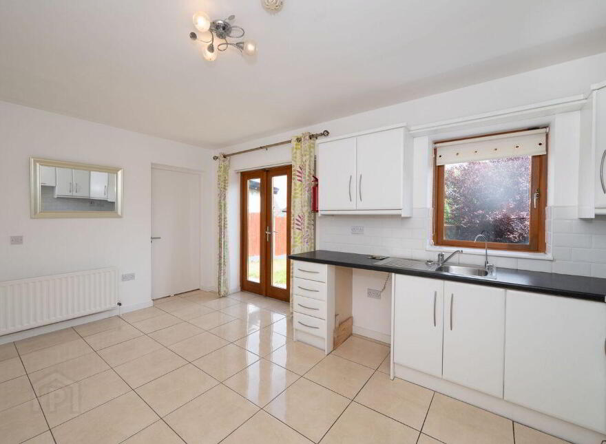 72 Coppingers Acre, Bantry Park Road, Churchfield, T23RP03