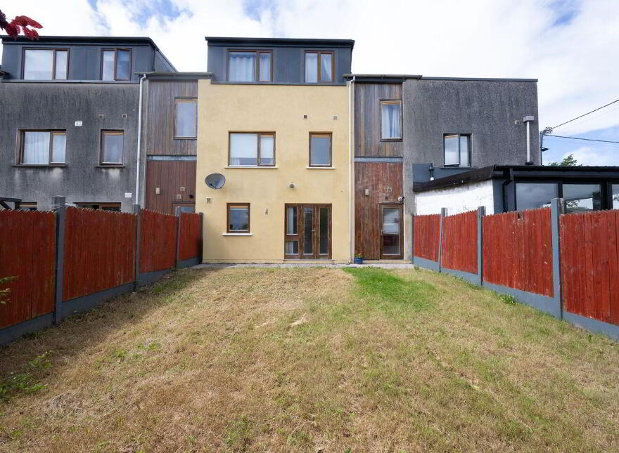 72 Coppingers Acre, Bantry Park Road, Churchfield, T23RP03