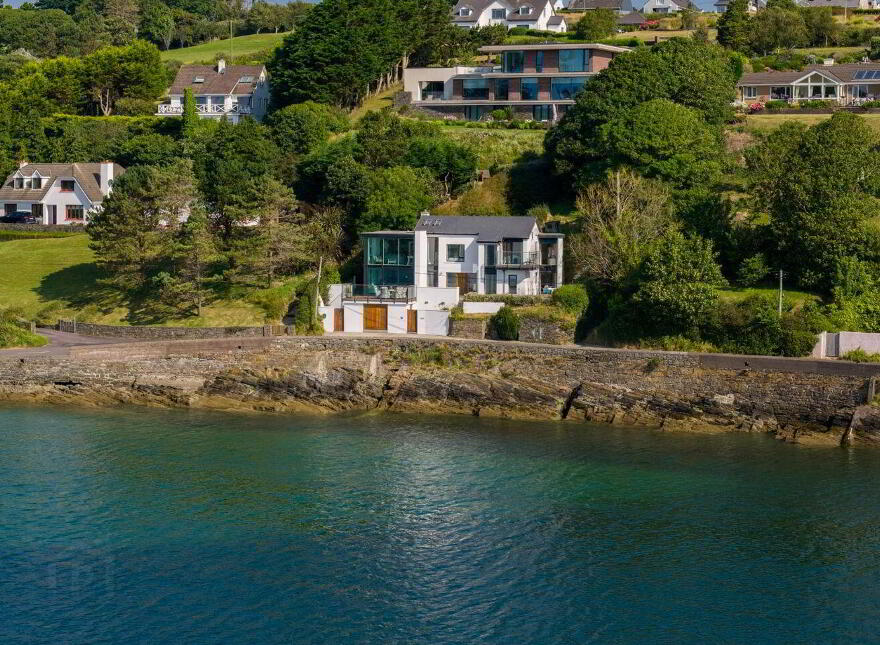 Seaglass, Ardkilly, Sandycove, Kinsale, P17HY42
