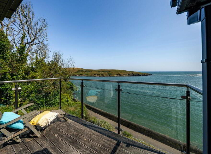 Seaglass, Ardkilly, Sandycove, Kinsale, P17HY42