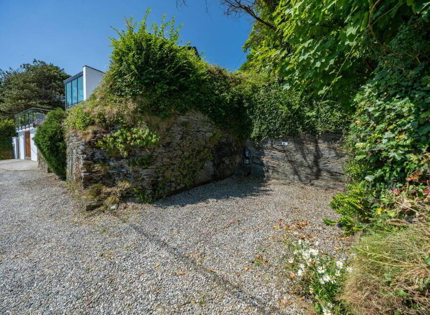 Seaglass, Ardkilly, Sandycove, Kinsale, P17HY42