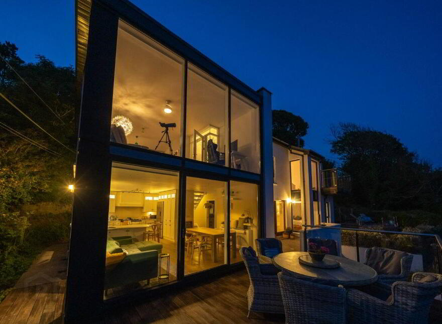 Seaglass, Ardkilly, Sandycove, Kinsale, P17HY42