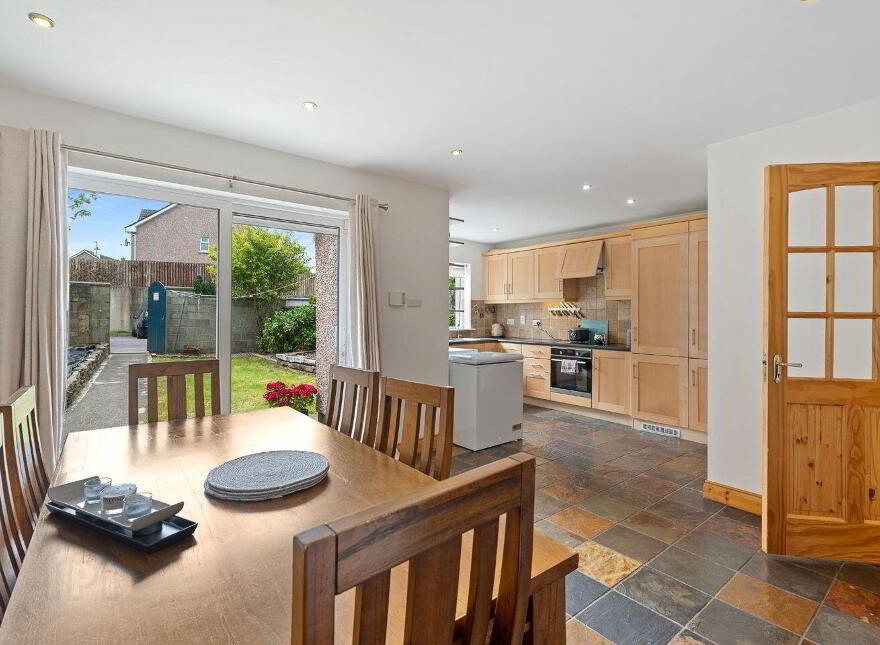 1 The Meadows, Belgooly, P17F765