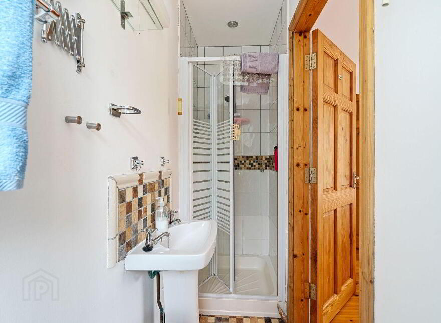 1 The Meadows, Belgooly, P17F765