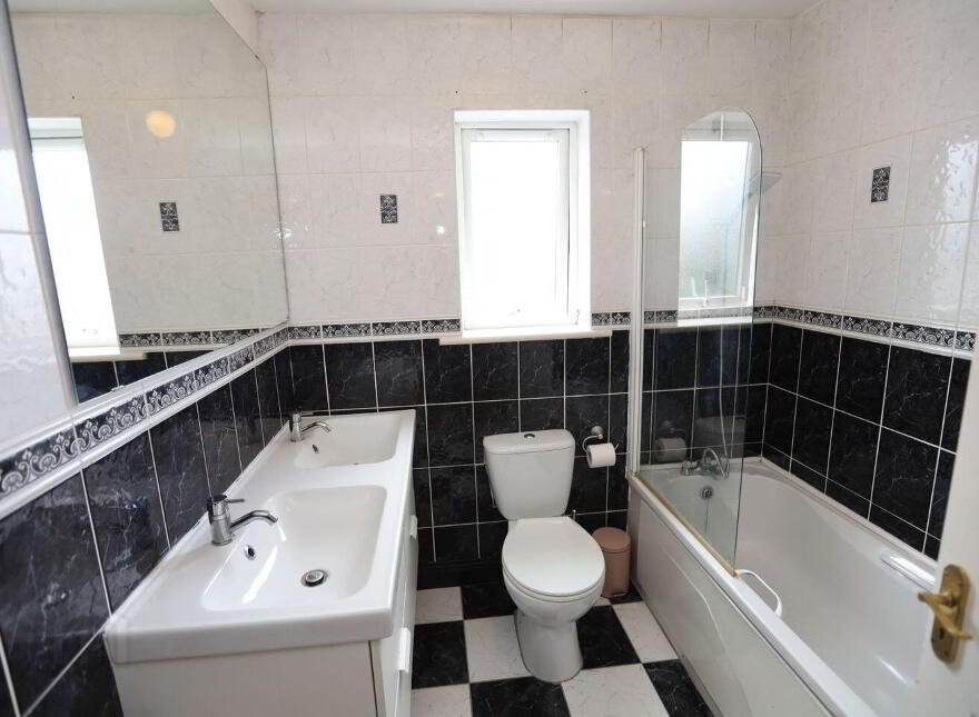 18 Cluain An Óir, Belgooly, P17P786